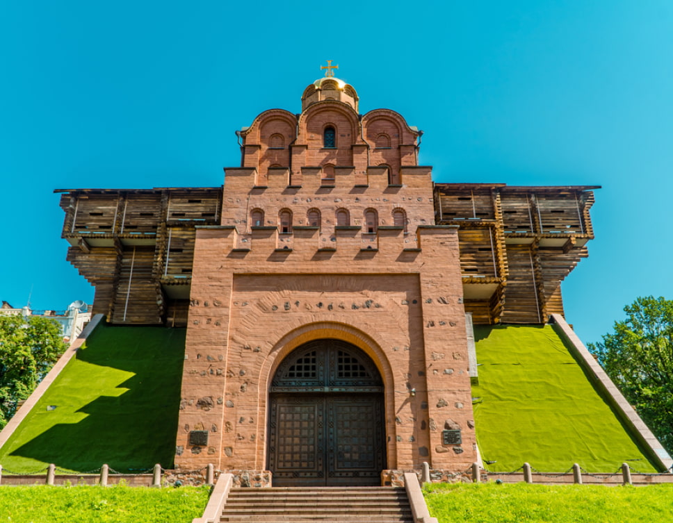 Tour “Kyiv – Symbols and Images”